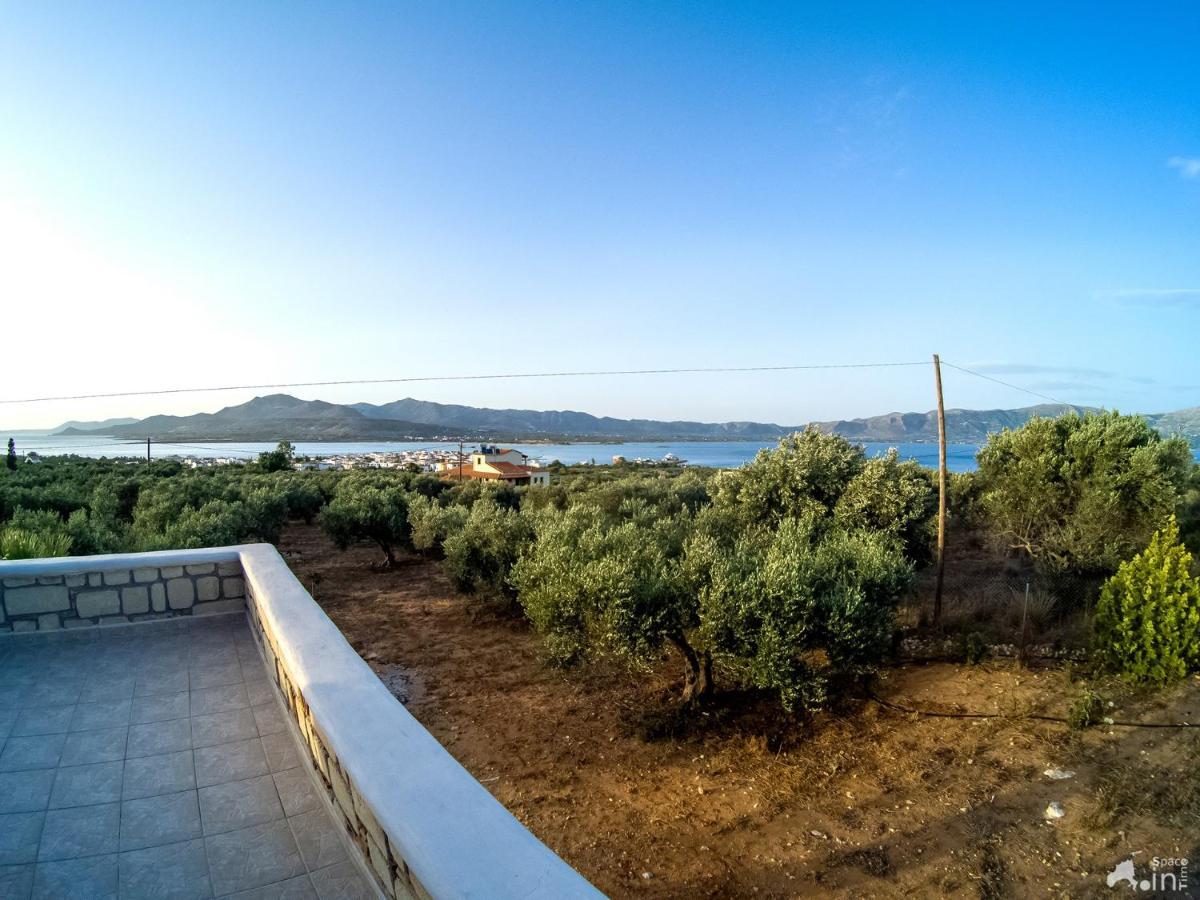 فيلا House With Unique View إيلافونيسوس المظهر الخارجي الصورة
