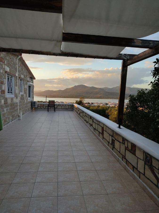 فيلا House With Unique View إيلافونيسوس المظهر الخارجي الصورة