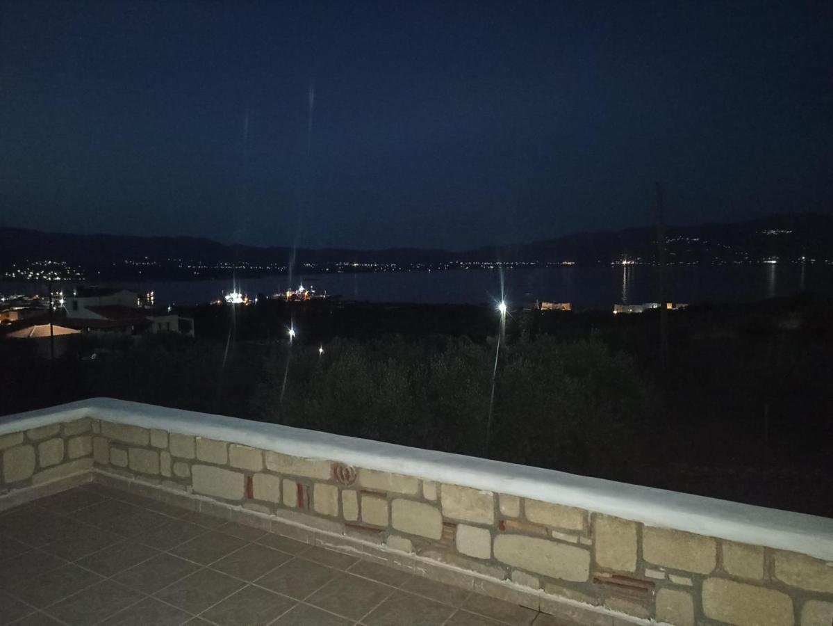 فيلا House With Unique View إيلافونيسوس المظهر الخارجي الصورة